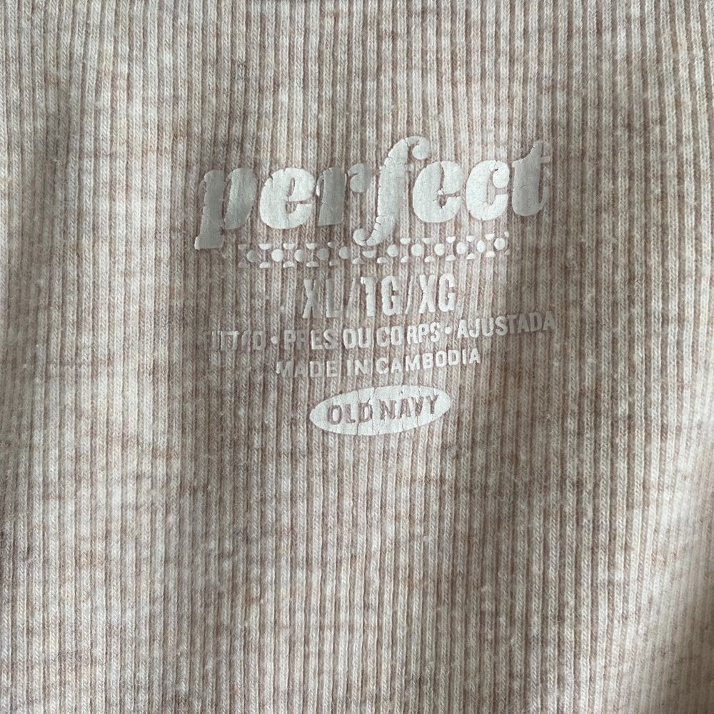 Old Navy Ribbed Tank Top - Picture 4 of 4
